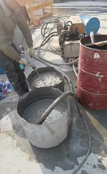吕梁双液注浆